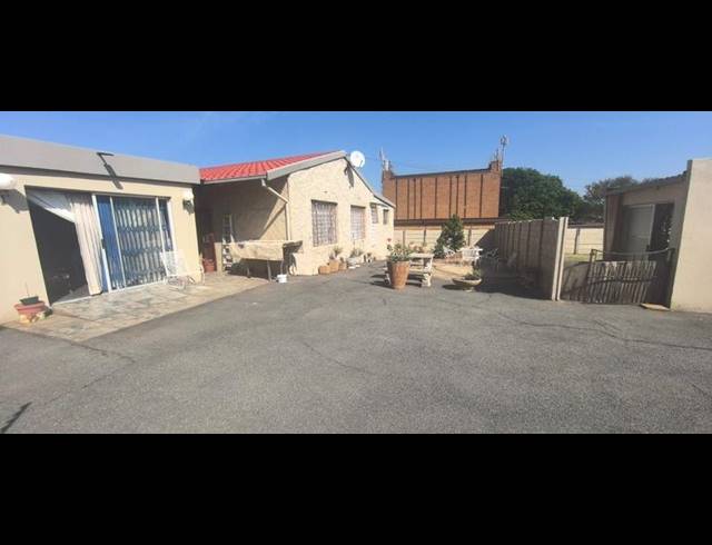 3 BEDROOM HOUSE FOR SALE IN MINDALORE